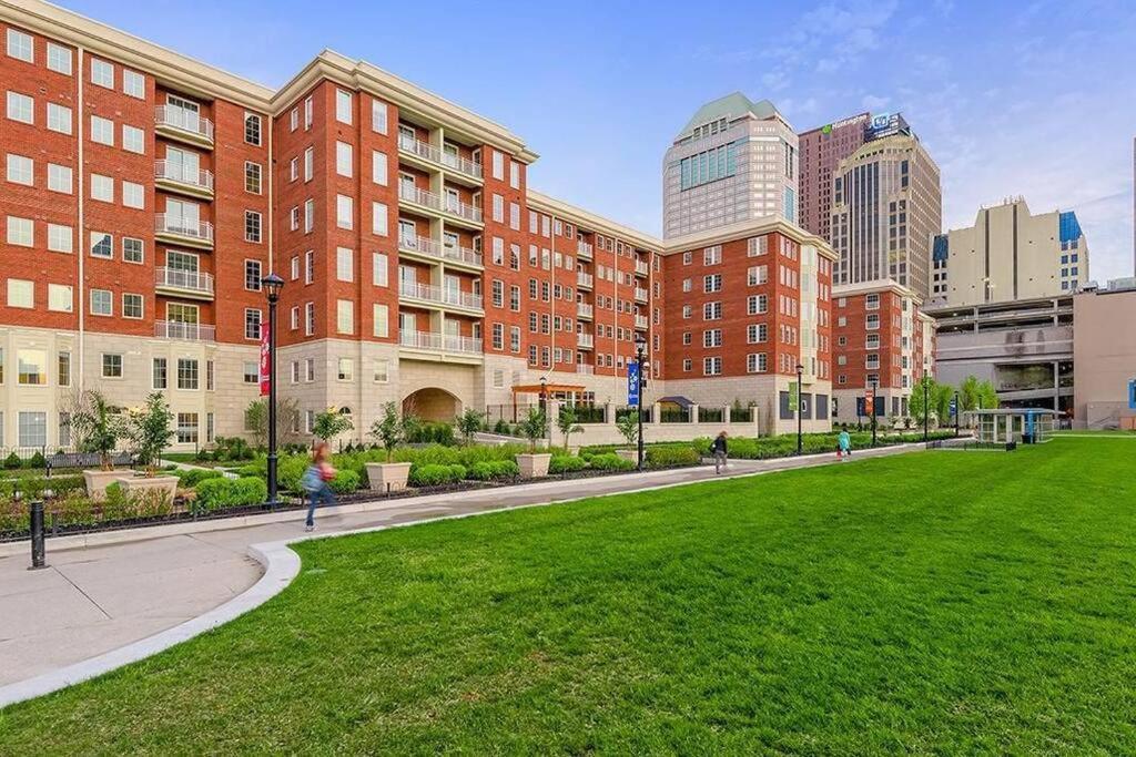 King Size Studio In Heart Of Downtown Columbus Exterior photo